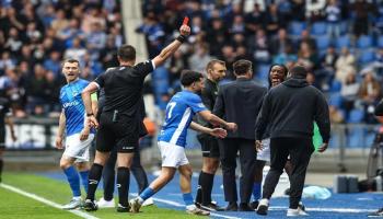 جانب من مباراة جينك ويونيون بالدوري البلجيكي