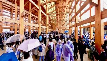 تدفق الزوار إلى معرض «إكسبو 2025 أوساكا»