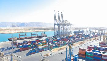 ميناء «دي بي ورلد-السخنة»