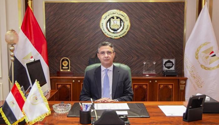  الدكتور شريف فاروق وزير التموين والتجارة الداخلية المصري