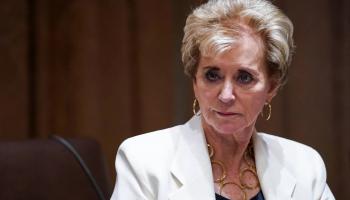 وزيرة التعليم الأمريكية ليندا ماكماهون