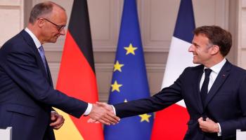 الرئيس الفرنسي إيمانويل ماكرون والمستشار الألماني فريدريش ميرتس