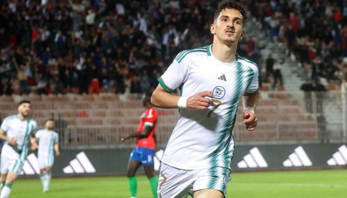 بولبينة نجم منتخب الجزائر للمحليين