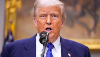 دونالد ترامب 