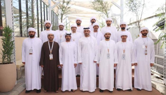  الشيخ نهيان بن سيف آل نهيان وحجاج الإمارات