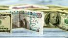 سعر الدولار مقابل الجنيه المصري يواصل تراجعه.. ما الأسباب؟