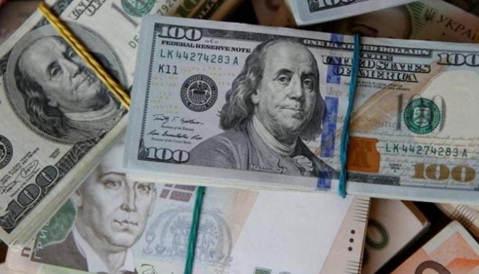 دولارات أمريكية