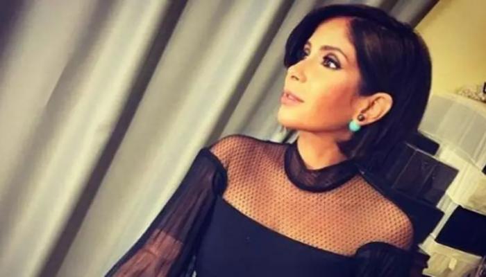 الفنانة منى زكي