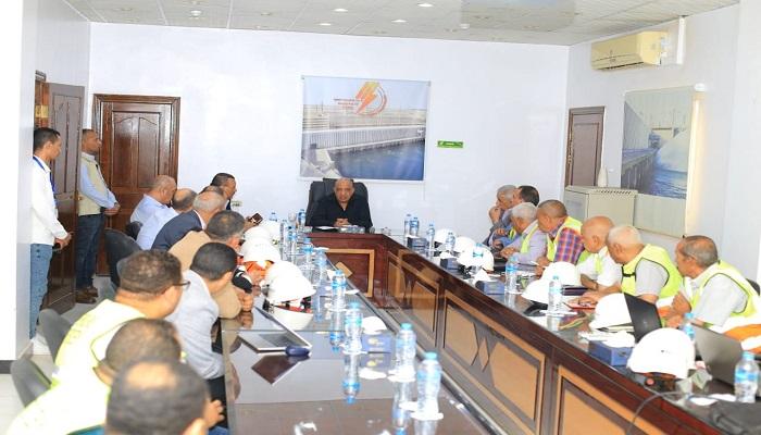 جانب من جولة وزير الكهرباء والطاقة المتجددة