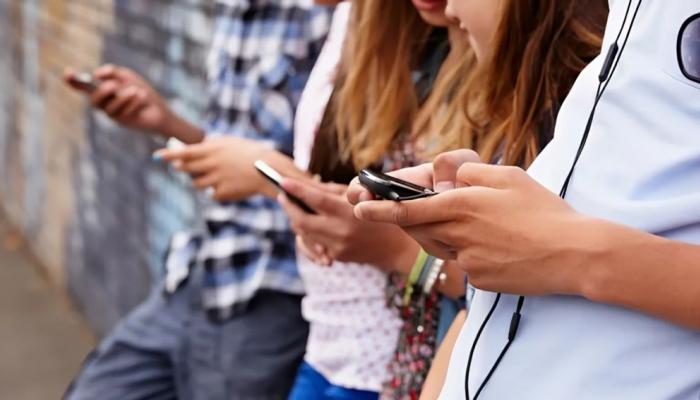 الإدمان الرقمي