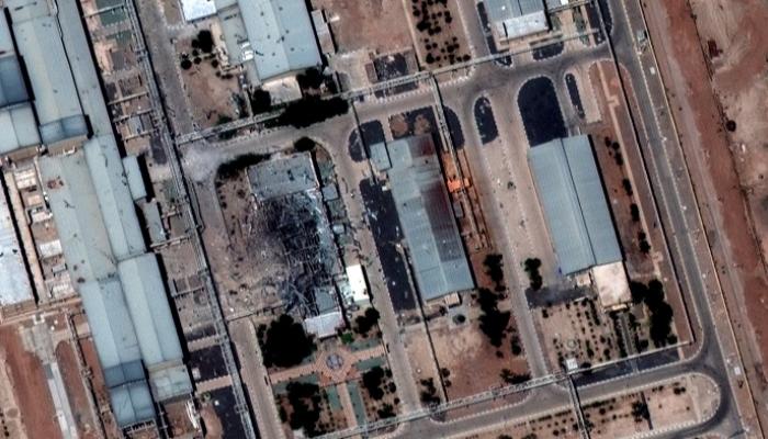 آثار تدمير موقع نووي إيراني جراء ضربة أمريكية