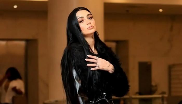 المغنية البرازيلية آنا باربرا بوربلدريني