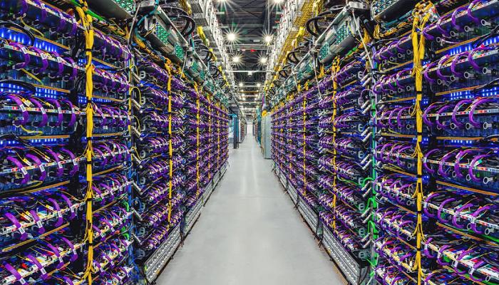 مراكز البيانات.. العقل الرقمي لشبكات الاتصالات