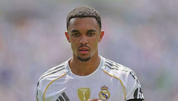 ألكسندر أرنولد مع ريال مدريد