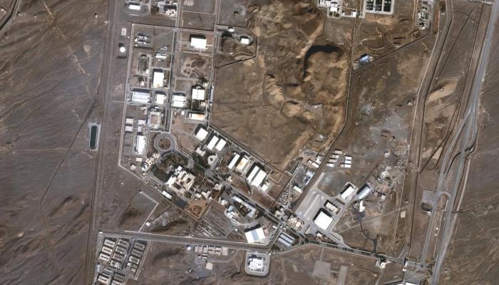 صورة بالأقمار الصطناعية لموقع نووي إيراني