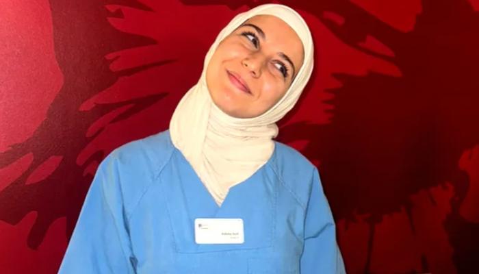 الطَّالبة الجزائرية رحمة عياط 