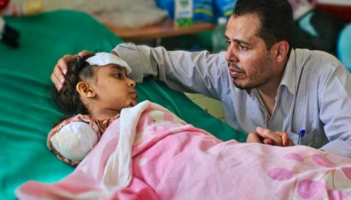 طفلة يمنية أصيبت في قصف حوثي - أرشيفية