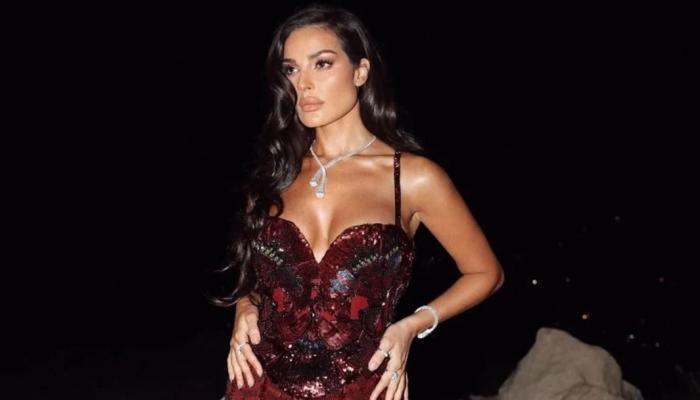 إطلالة نادين نسيب نجيم 