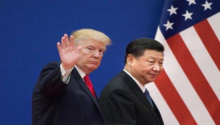 الرئيس الأمريكي دونالد ترامب ونظيره الصيني شي جين بينغ