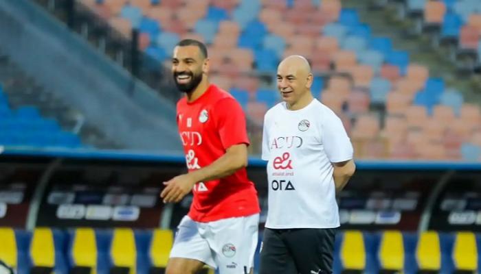 محمد صلاح وحسام حسن