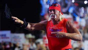 وفاة هالك هوغان أسطورة WWE