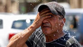تأثير الموجة الحارة بمصر 