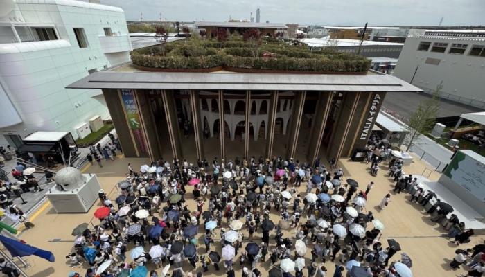 زحام أمام جناح إيطاليا بإكسبو 2025