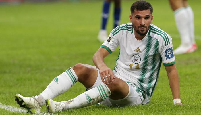 عوار نجم منتخب الجزائر