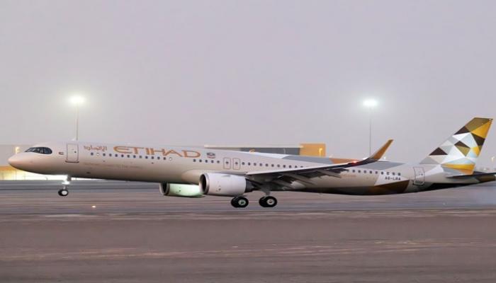  طائرة إيرباص “A321LR”