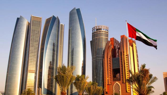 الاقتصاد الإماراتي يتخطى المستهدفات الوطنية