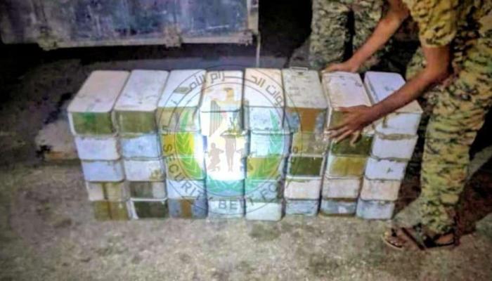 جانب من الشحنة المضبوطة - صورة وزعتها قوات الحزام الأمني