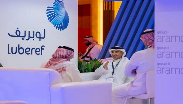 فعالية تتضمن شعار شركة «لوبريف»
