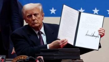 ترامب بعد توقيعه أمرا تنفيذيا
