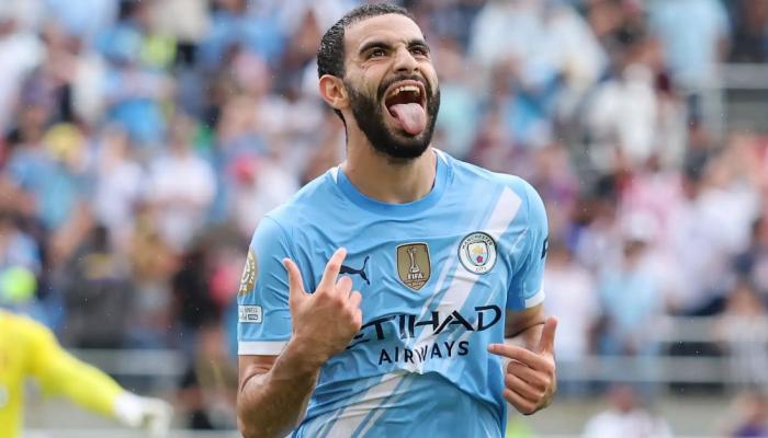 آيت نوري لاعب مانشستر سيتي
