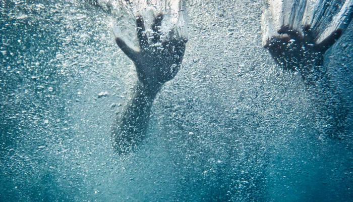جثة تحت الماء- أرشيفية