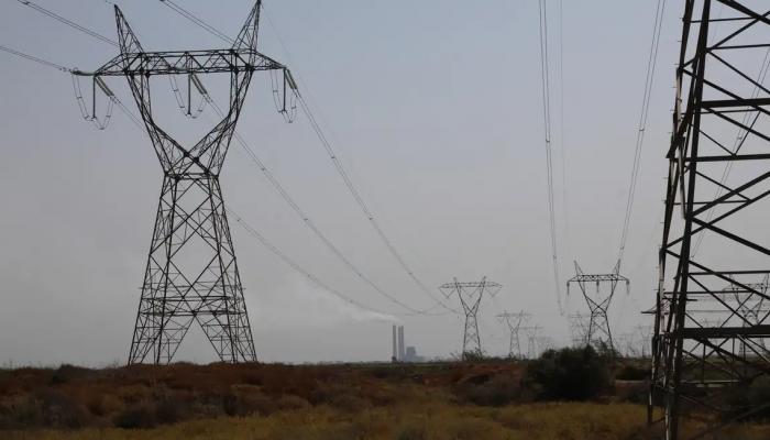 شبكات نقل الكهرباء في العراق - أرشيفية