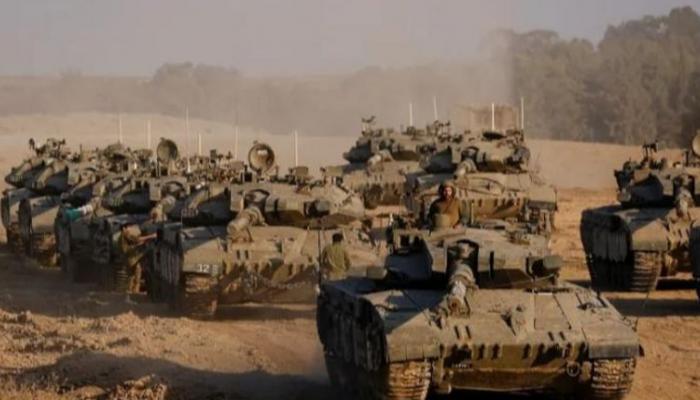 دبابات إسرائيلية تتوغل في قطاع غزة - أرشيفية