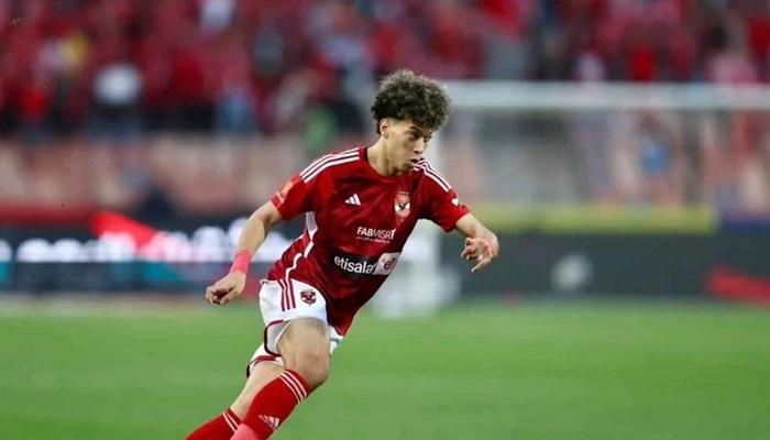 إمام عاشور لاعب الأهلي