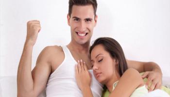 إعلانات لعيادات تجميل- أرشيفية