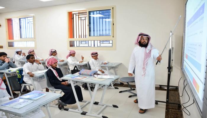 حقيقة تأجيل الدراسة في السعودية 2025