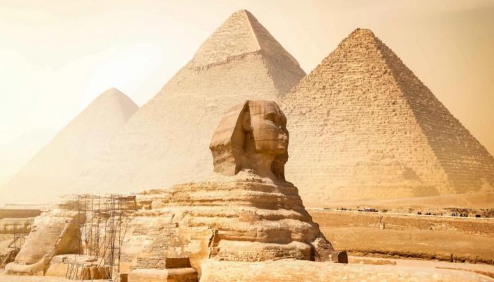  الأهرامات المصرية وأبو الهول