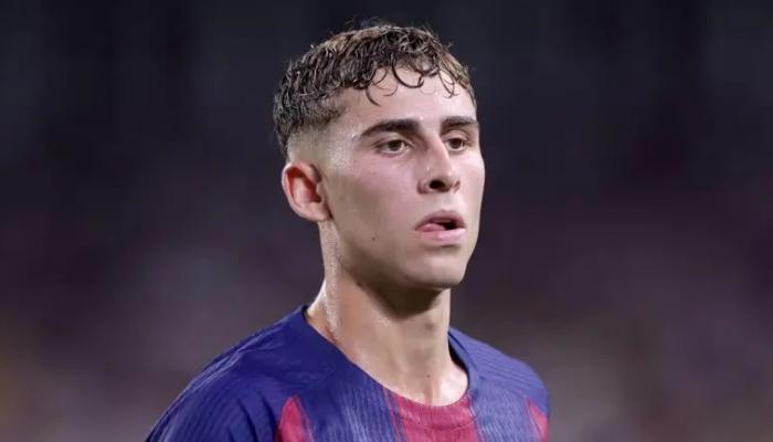 فيرمين لوبيز لاعب برشلونة