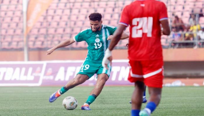 آدم زرقان، نجم منتخب الجزائر
