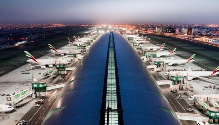 مطارات الإمارات تتجاوز حاجز المليار مسافر خلال 10 سنوات