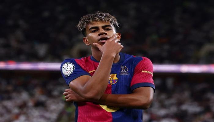 لامين يامال نجم برشلونة الواعد