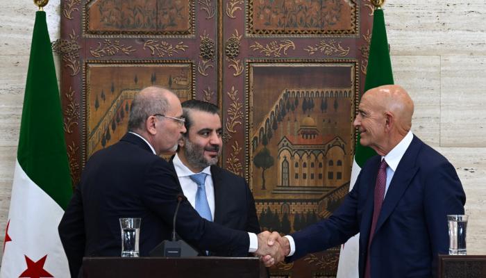 وزيرا خارجية سوريا والأردن والمبعوث الأمريكي توم باراك 