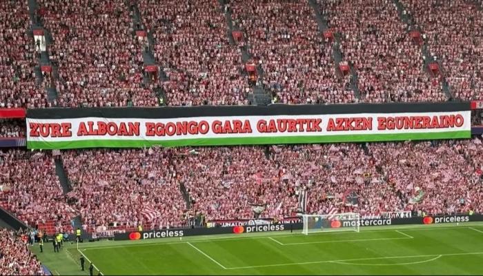علم فلسطين خلال مباراة في إسبانيا بدوري أبطال أوروبا