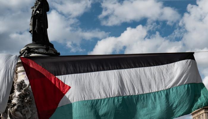 علم فلسطين في باريس