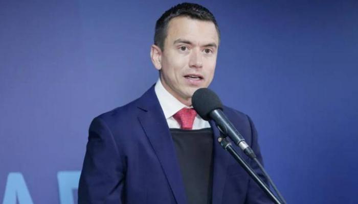 رئيس الإكوادور دانييل نوبوا