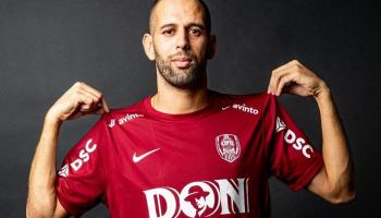 النجم الجزائري إسلام سليماني